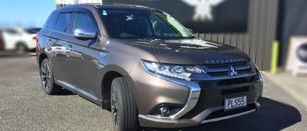 2015 Mitsubishi Outlander PHEV
