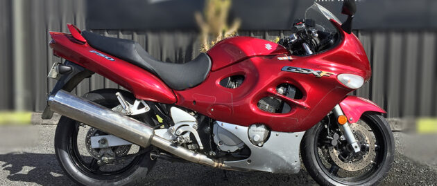 2005 Suzuki GSX 750FK6